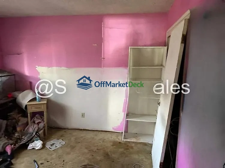 Off-market house in Stockton, California — 3 beds, 1.5 baths, $195,000 — photo 7 of 8