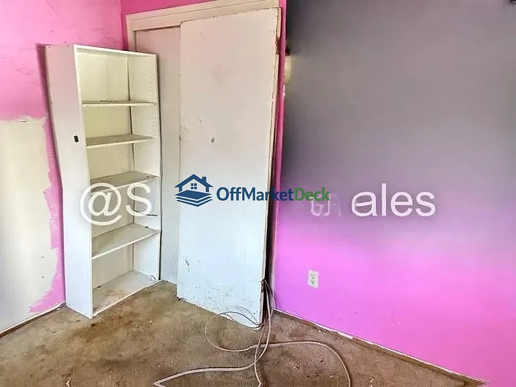 Off-market house in Stockton, California — 3 beds, 1.5 baths, $195,000 — photo 6 of 8