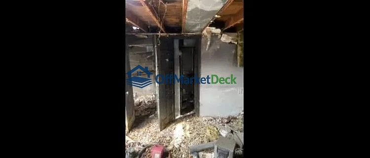 Off-market house in St. Louis, Missouri — 3 beds, 1 bath, $16,500 — photo 4 of 8