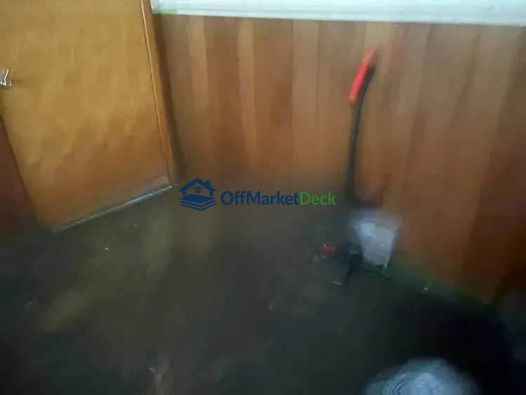 Off-market house in Mount Olive, North Carolina — 3 beds, 1 bath, $99,000 — photo 5 of 8