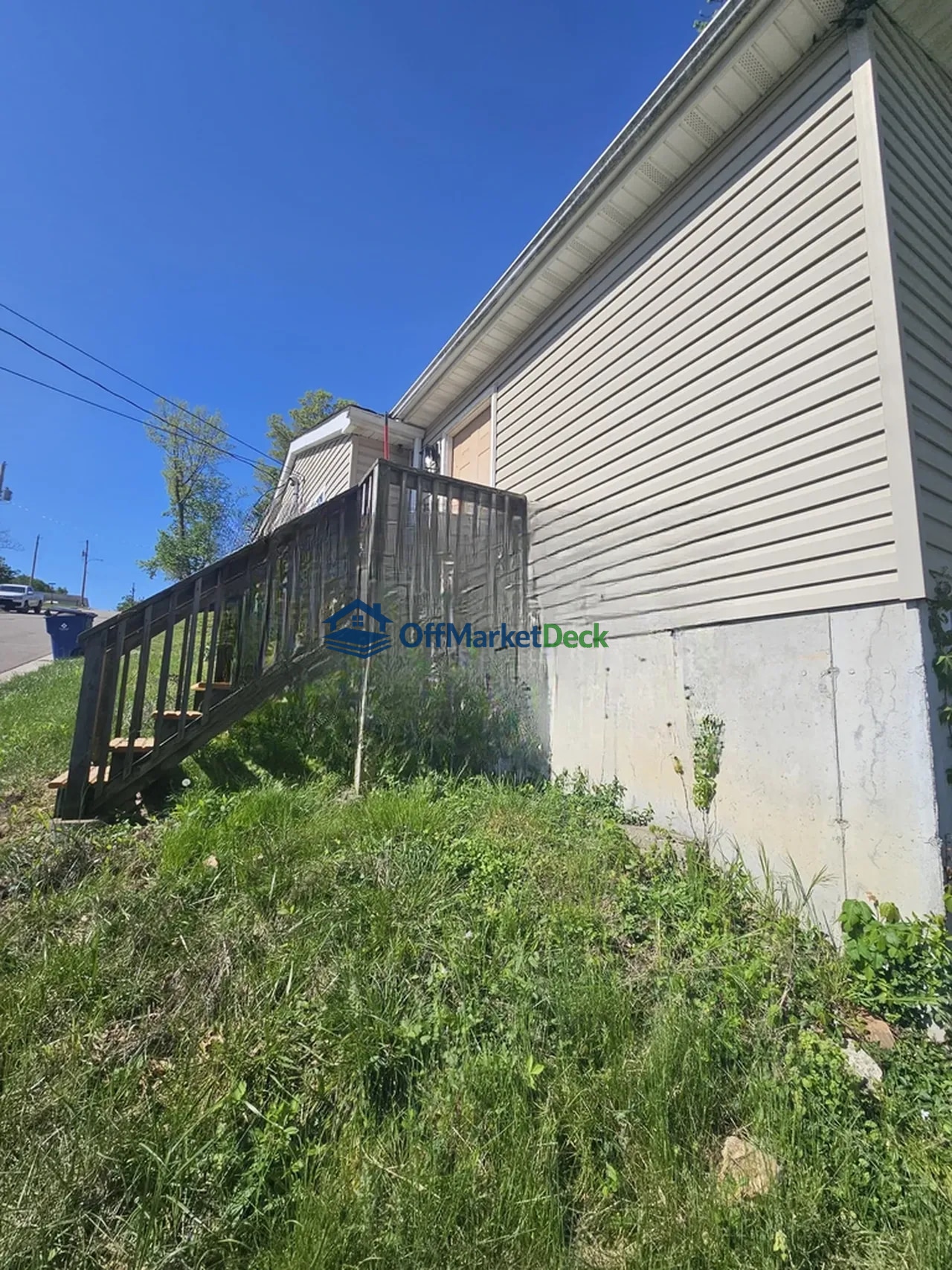 Off-market house in De Soto, Missouri — 2 beds, 1 bath, $89,900 — photo 3 of 8