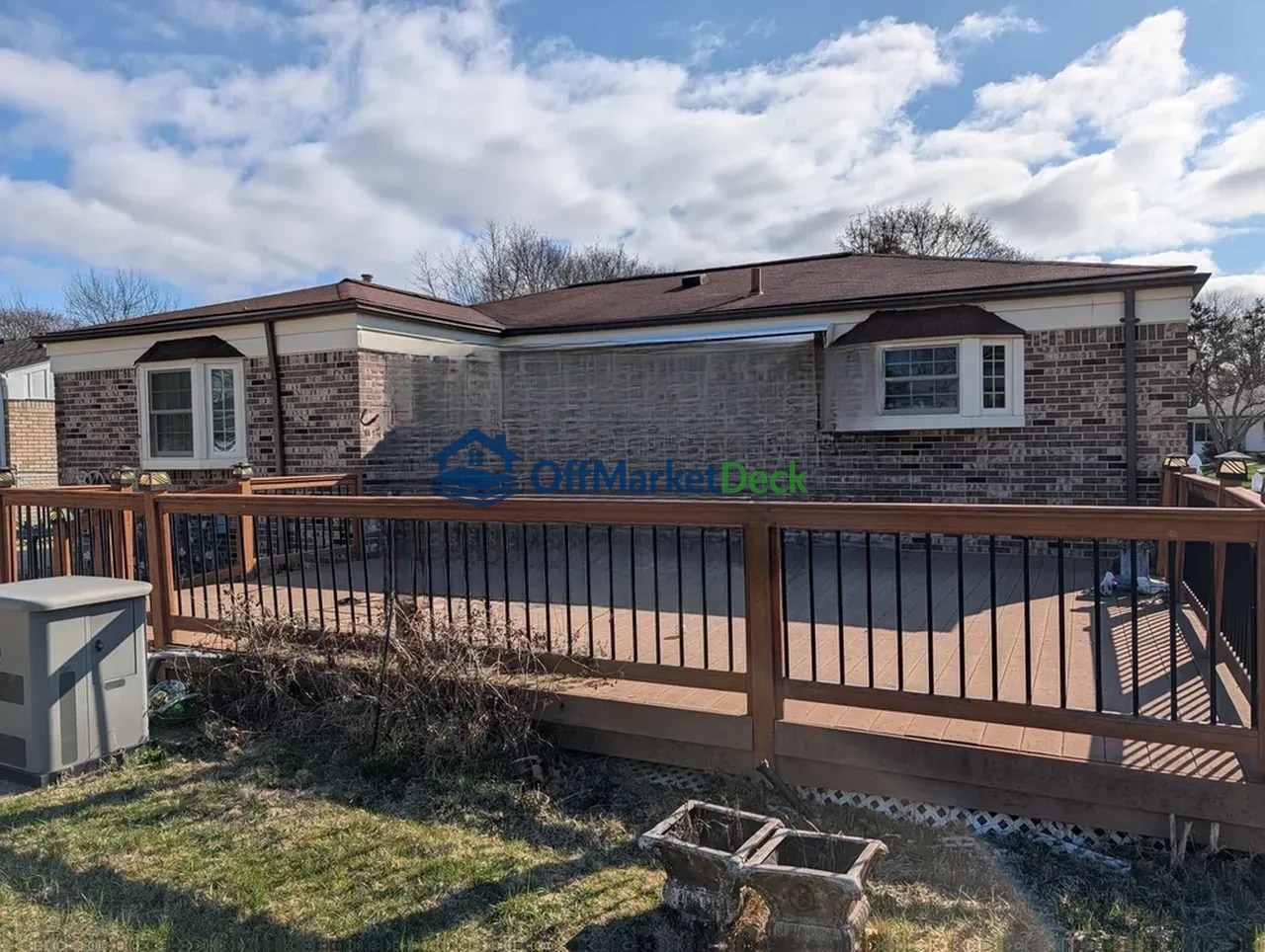 Off-market house in Sterling Heights, Michigan — 3 beds, 2 baths, $194,900 — photo 5 of 8