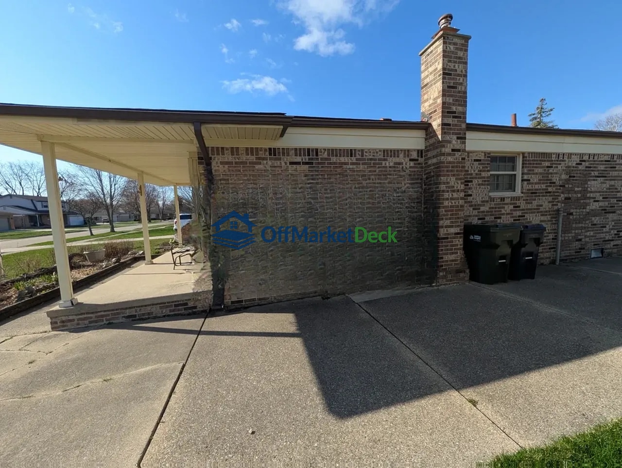 Off-market house in Sterling Heights, Michigan — 3 beds, 2 baths, $194,900 — photo 3 of 8