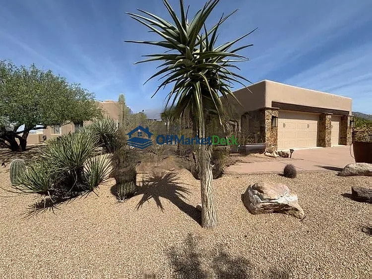 Off-market house in Scottsdale, Arizona — 3 beds, 3.5 baths, $1,565,000 — photo 2 of 8