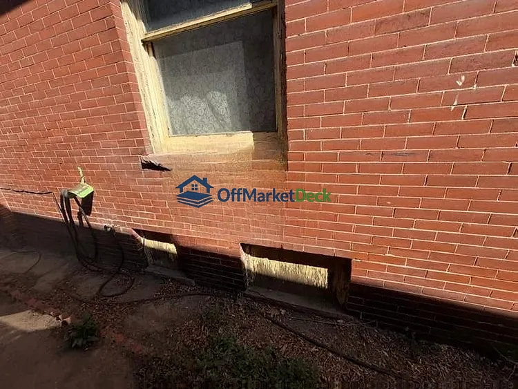 Off-market house in Denver, Colorado — 1 bed, 1 bath, $320,000 — photo 5 of 8
