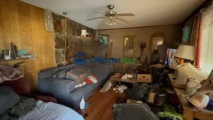 Off-market house in Mesa, Arizona — 3 beds, 1 bath, $239,900