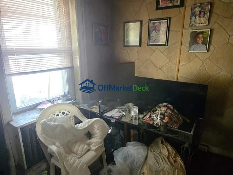 Off-market house in Philadelphia, Pennsylvania — 3 beds, 1 bath, $68,000 — photo 5 of 8