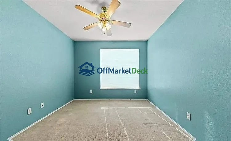 Off-market house in Harker Heights, Texas — 5 beds, 3 baths, $294,000