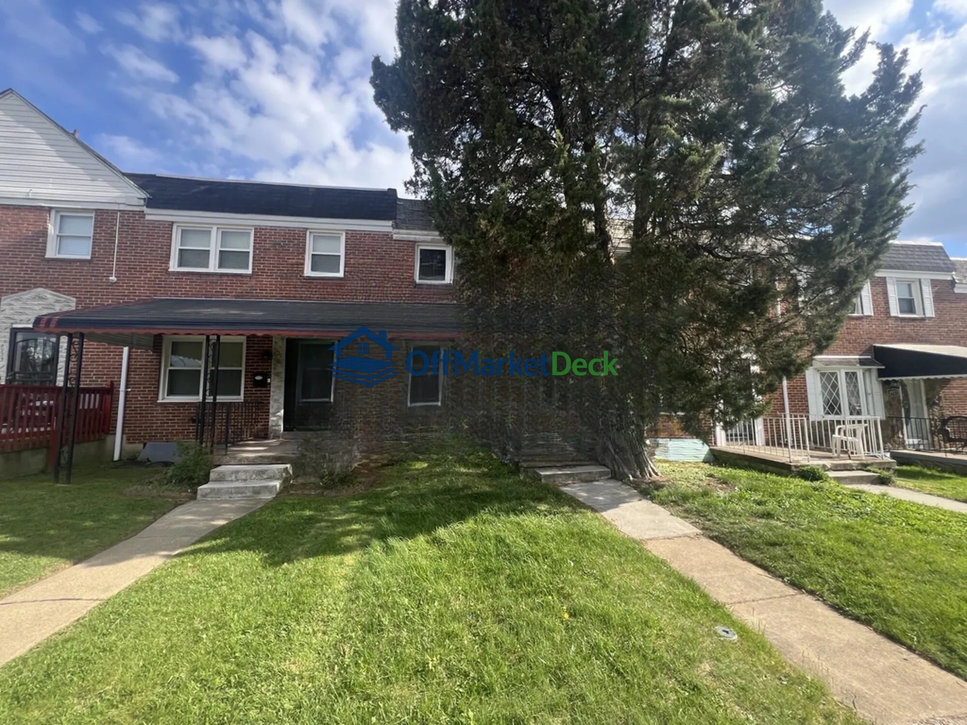 Off-market house in Baltimore, Maryland — 3 beds, 1.5 baths, $120,000 — photo 2 of 3