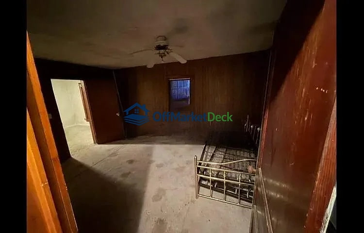 Off-market house in Adamsville, Tennessee — 3 beds, 1 bath, $81,800 — photo 8 of 8