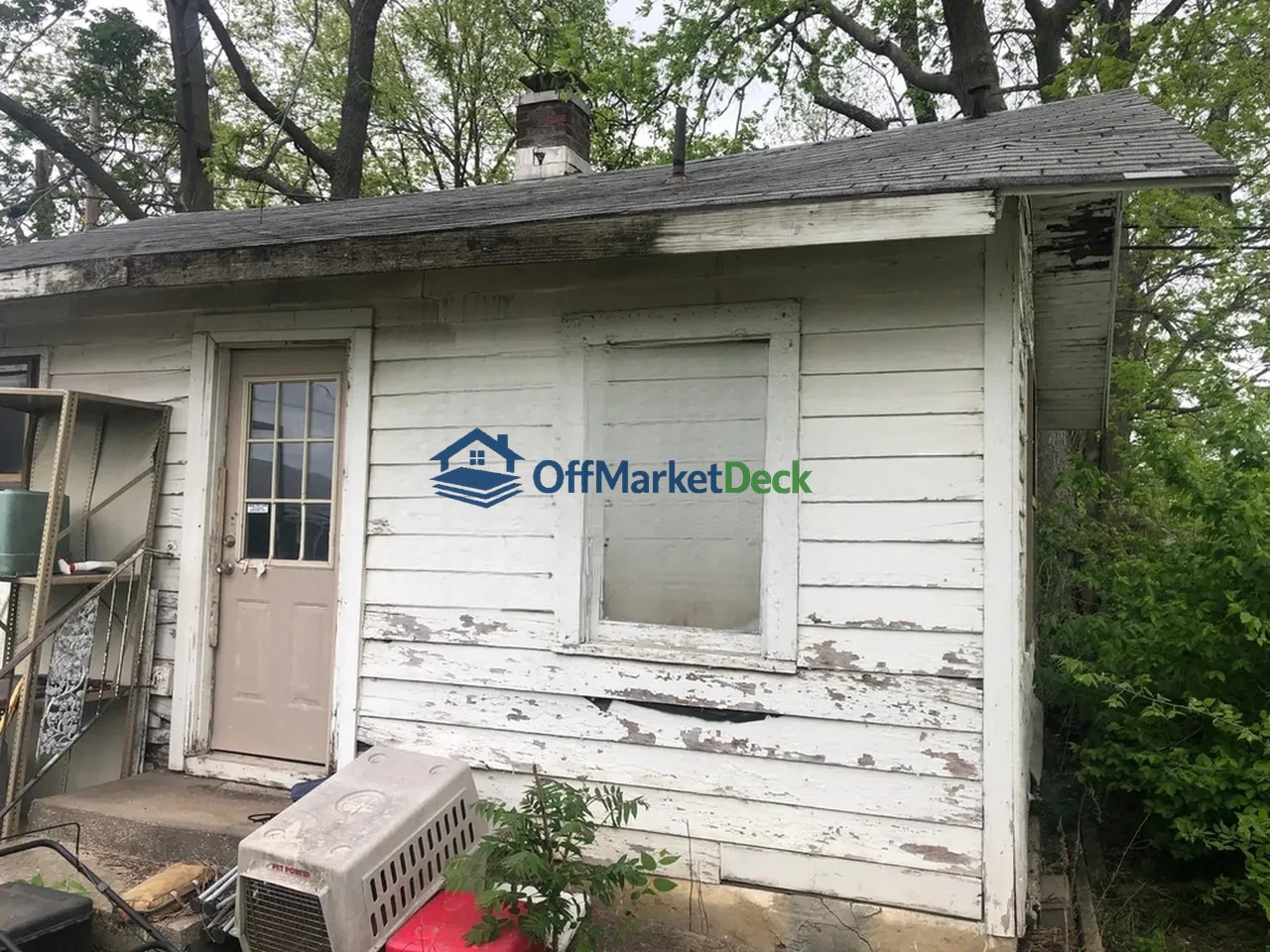 Off-market house in Kansas City, Missouri — 3 beds, 2 baths, $65,900 — photo 5 of 8