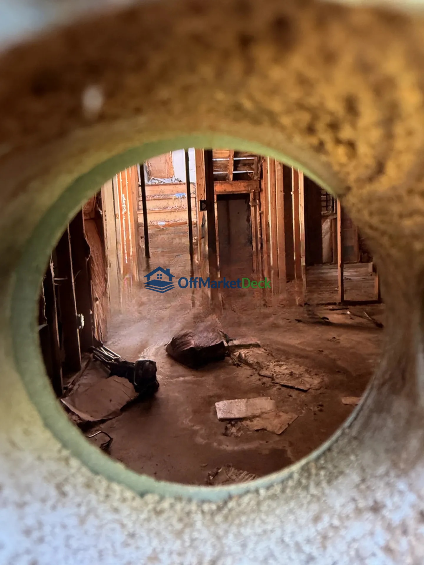 Off-market house in Lithonia, Georgia — 3 beds, 2 baths, $90,000 — photo 8 of 8