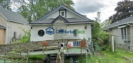 Off-market house in Akron, Ohio — 4 beds, 2 baths, $63,500 — photo 3 of 3