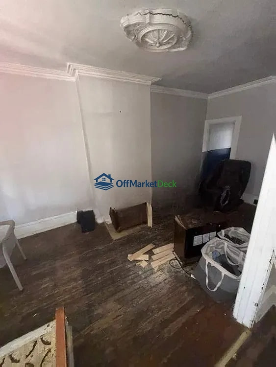 Off-market house in Philadelphia, Pennsylvania — 3 beds, 1 bath, $98,500 — photo 5 of 8