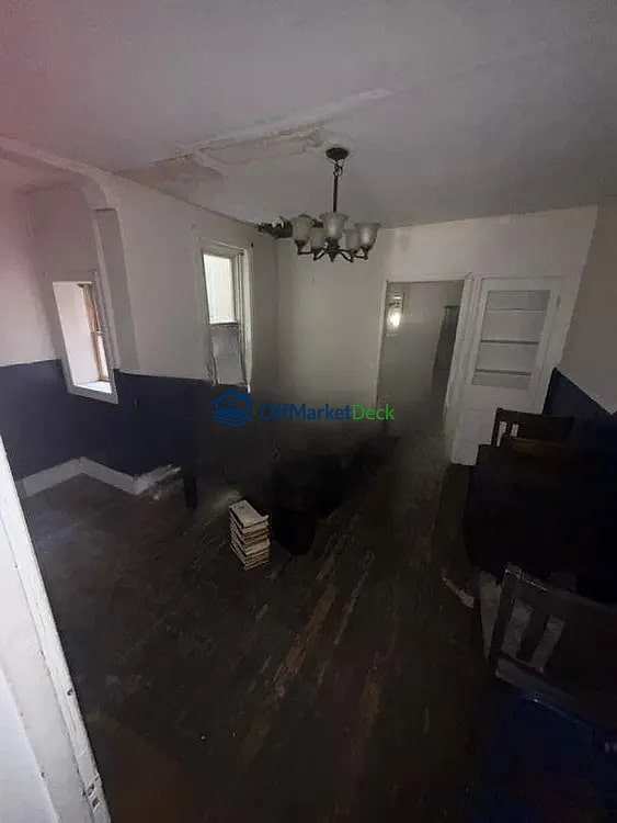 Off-market house in Philadelphia, Pennsylvania — 3 beds, 1 bath, $98,500 — photo 8 of 8