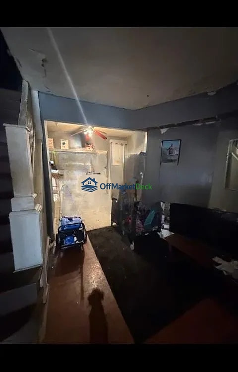 Off-market house in Philadelphia, Pennsylvania — 3 beds, 1 bath, $50,000 — photo 4 of 8