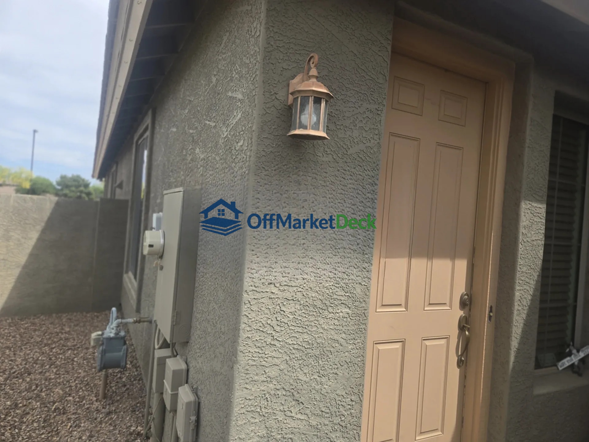 Off-market house in Gilbert, Arizona — 3 beds, 2 baths, $624,990 — photo 4 of 8