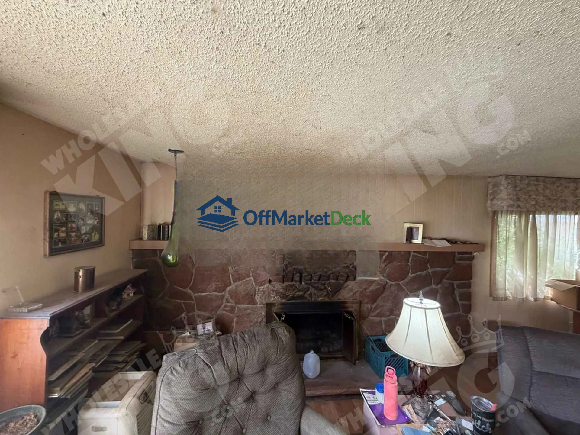 Off-market house in Klamath Falls, Oregon — 3 beds, 2 baths, $165,000 — photo 6 of 8