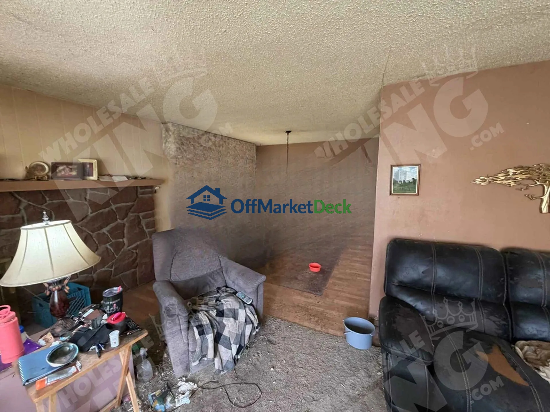Off-market house in Klamath Falls, Oregon — 3 beds, 2 baths, $165,000 — photo 4 of 8