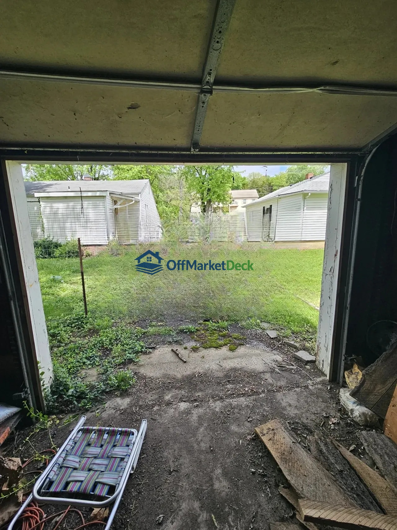 Off-market house in De Soto, Missouri — 2 beds, 1 bath, $91,900 — photo 6 of 8