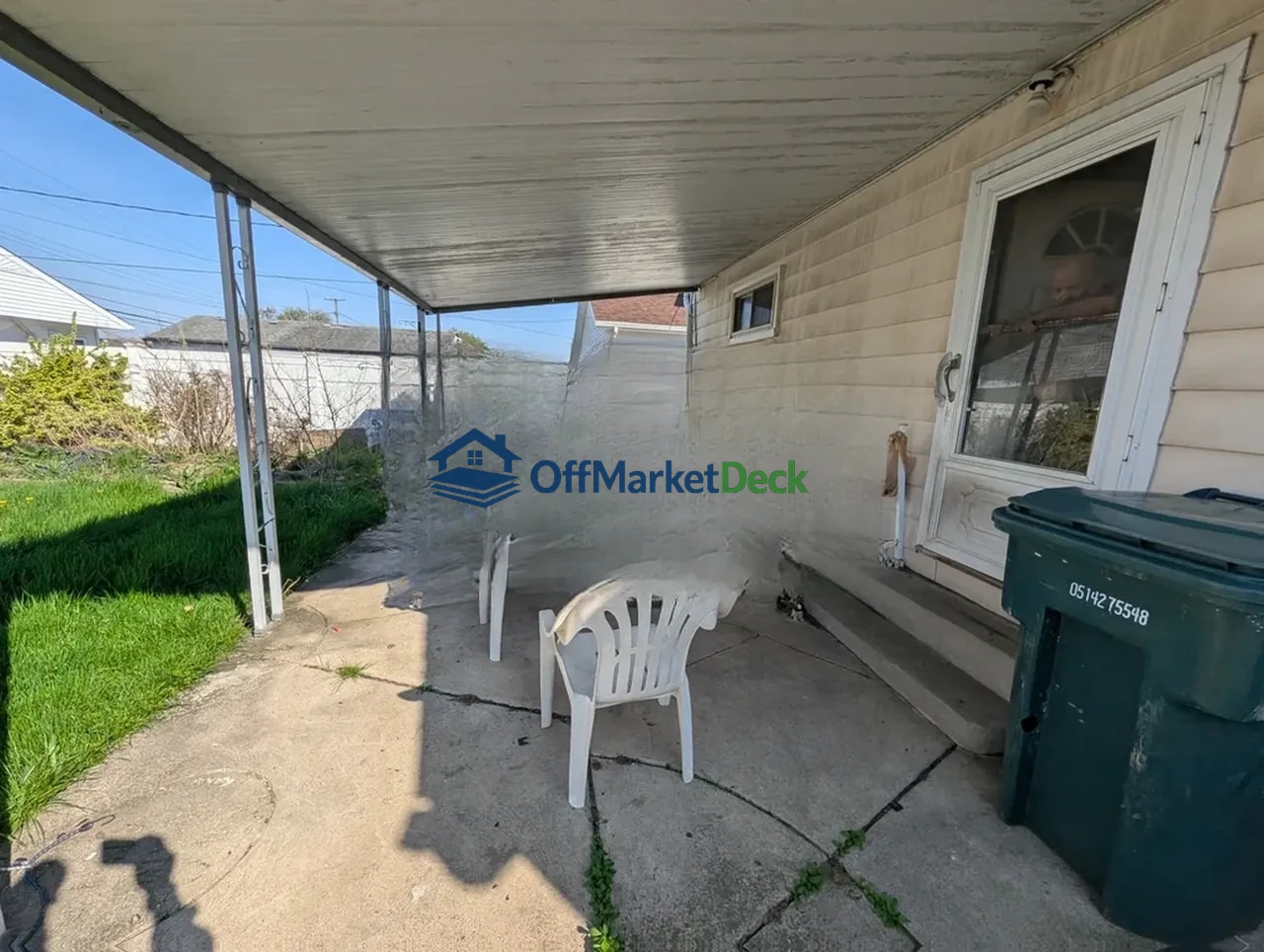 Off-market house in Lincoln Park, Michigan — 3 beds, 2 baths, $85,900 — photo 4 of 8