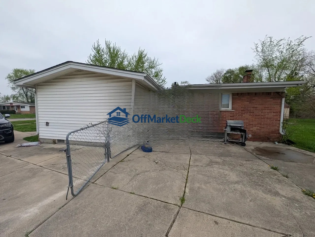 Off-market house in Westland, Michigan — 3 beds, 1.5 baths, $169,900 — photo 2 of 8
