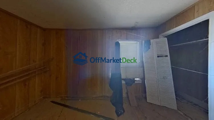 Off-market house in Orangeburg, South Carolina — 2 beds, 1 bath, $21,000 — photo 6 of 8