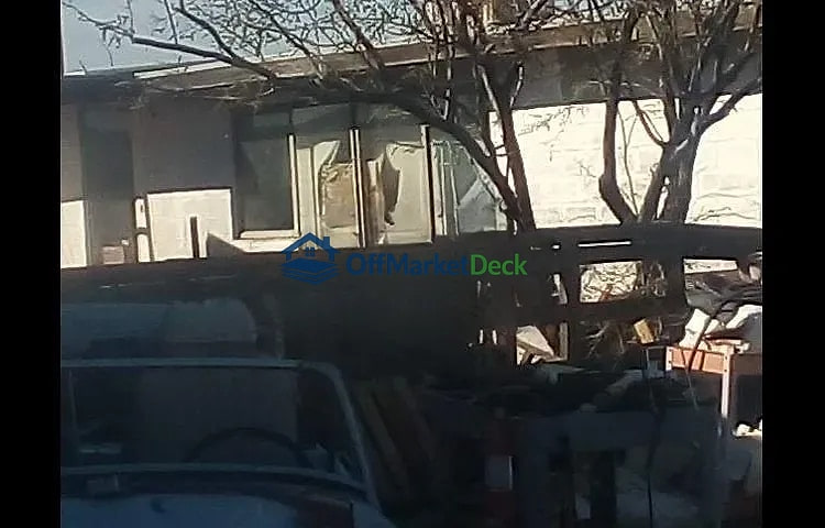 Off-market house in Sahuarita, Arizona — 2 beds, 1 bath, $116,000 — photo 3 of 3
