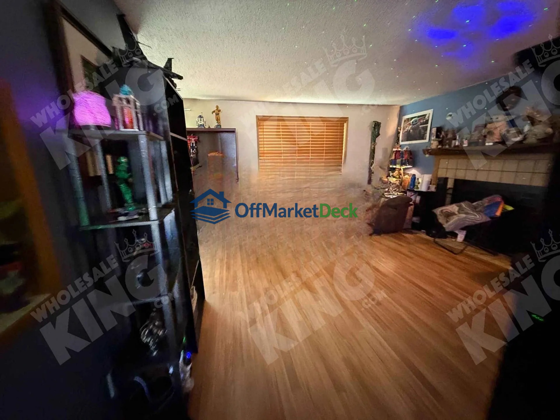 Off-market condo in Vancouver, Washington — 2 beds, 1 bath, $160,000 — photo 2 of 8