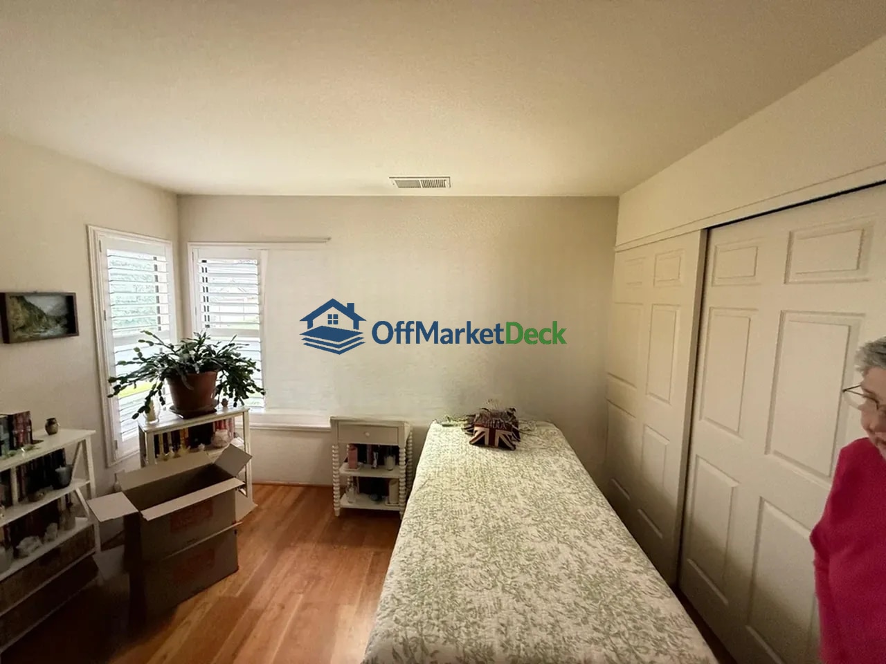 Off-market townhome in San Jose, California — 2 beds, 2 baths, $724,900 — photo 6 of 8