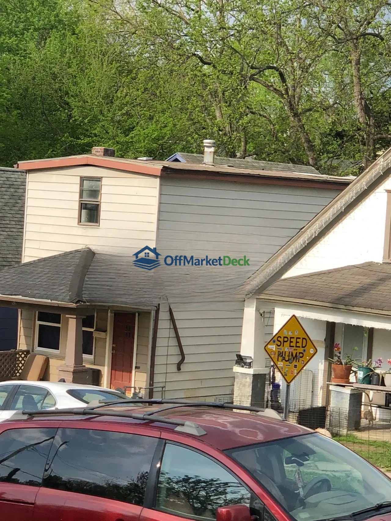 Off-market house in Kansas City, Kansas — 3 beds, 1 bath, $77,900 — photo 5 of 8