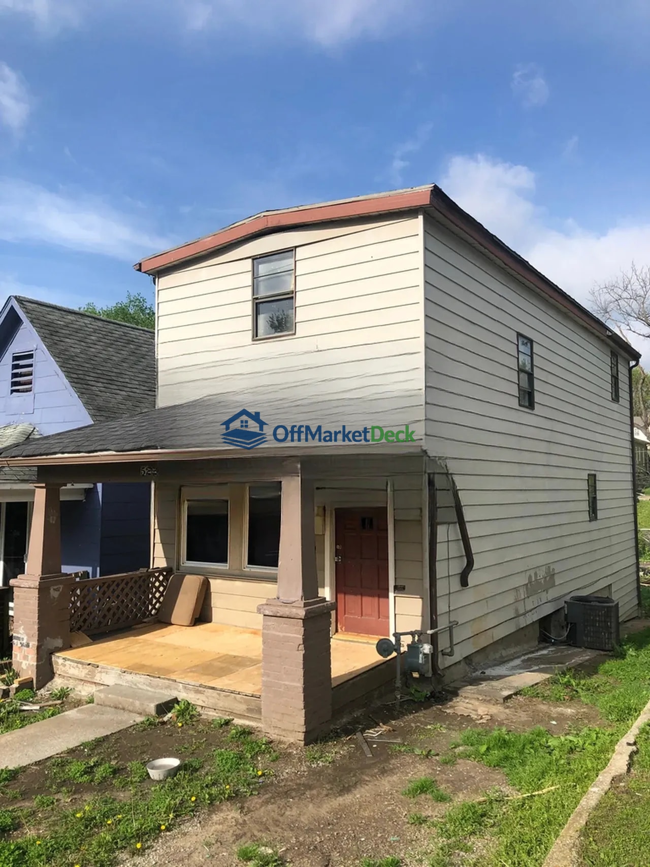 Off-market house in Kansas City, Kansas — 3 beds, 1 bath, $77,900 — photo 3 of 8