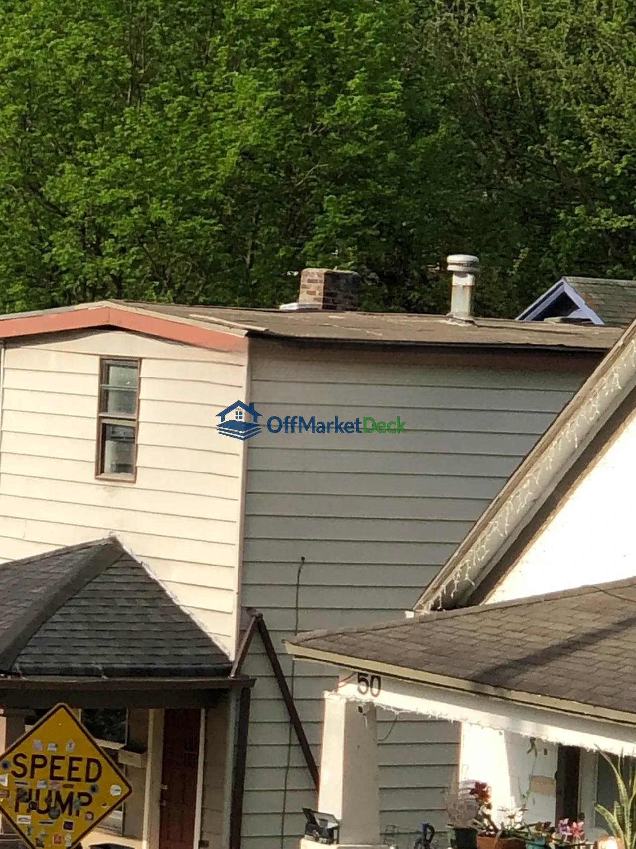 Off-market house in Kansas City, Kansas — 3 beds, 1 bath, $77,900 — photo 4 of 8