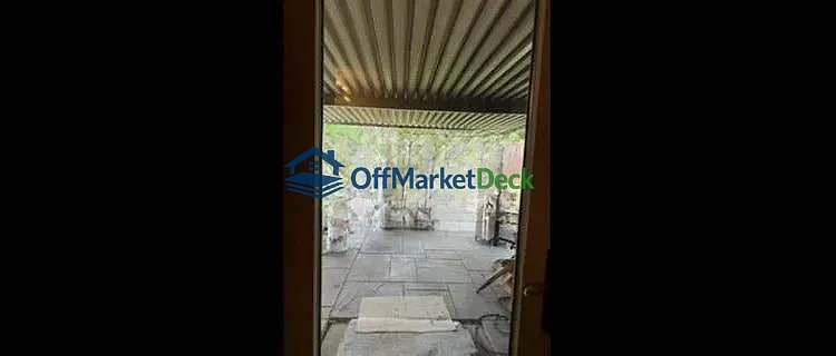 Off-market house in Richardson, Texas — 4 beds, 2.5 baths, $380,000 — photo 4 of 8