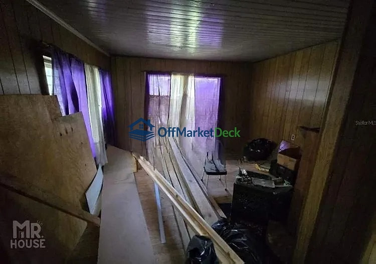 Off-market house in Lake City, Florida — 3 beds, 2 baths, $49,000 — photo 4 of 8