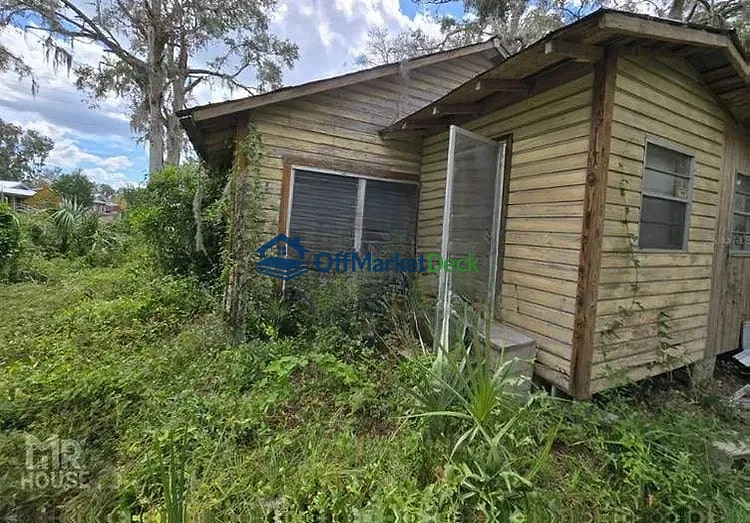 Off-market house in Lake City, Florida — 3 beds, 2 baths, $49,000 — photo 8 of 8