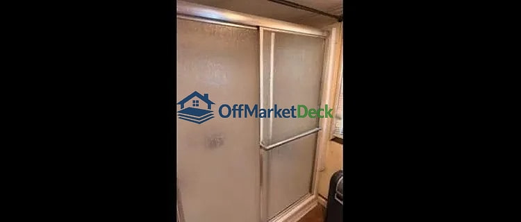 Off-market house in Clarksville, Tennessee — 2 beds, 1 bath, $90,000 — photo 8 of 8