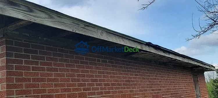 Off-market house in Rochester, Indiana — 5 beds, 1 bath, $56,200 — photo 5 of 8