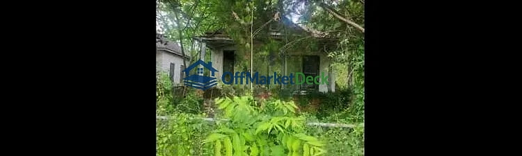 Off-market house in Selma, Alabama — 3 beds, 1 bath, $8,300 — photo 6 of 8