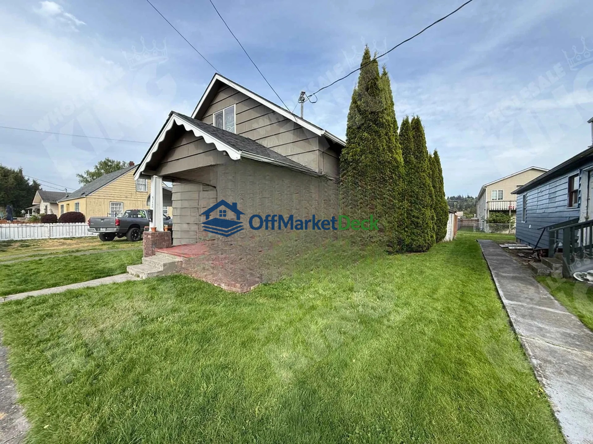 Off-market house in Kelso, Washington — 3 beds, 1 bath, $38,000 — photo 3 of 8