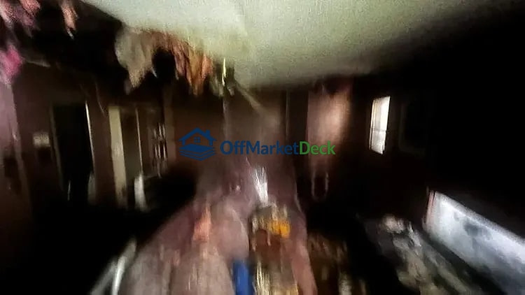Off-market house in Jackson, Mississippi — 3 beds, 2 baths, $17,000 — photo 6 of 8