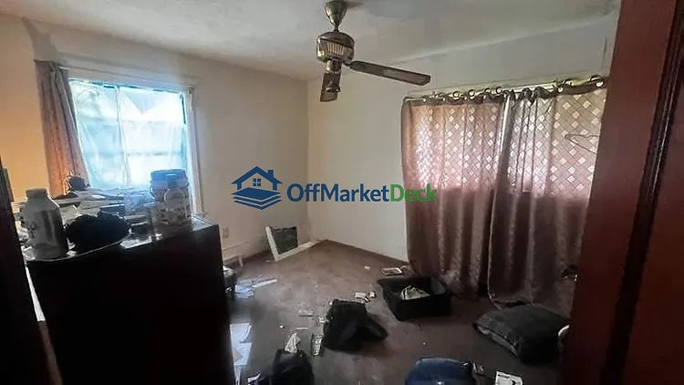 Off-market house in Jackson, Mississippi — 3 beds, 2 baths, $17,000 — photo 4 of 8
