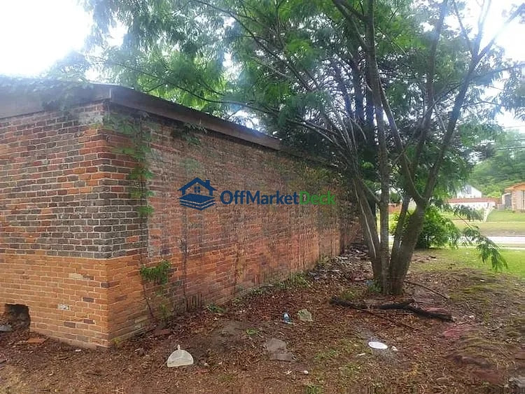Off-market house in Selma, Alabama — 3 beds, 1 bath, $7,500 — photo 5 of 8
