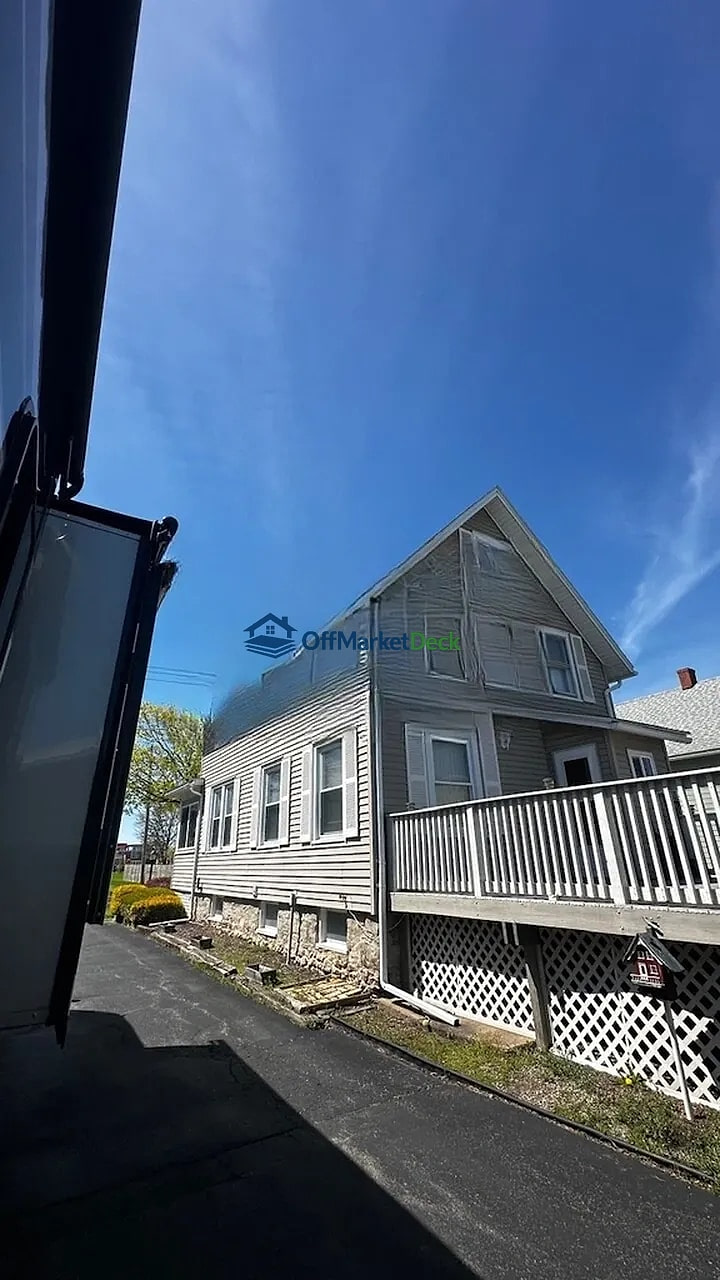 Off-market house in Hilton, New York — 2 beds, 1 bath, $99,900 — photo 3 of 8