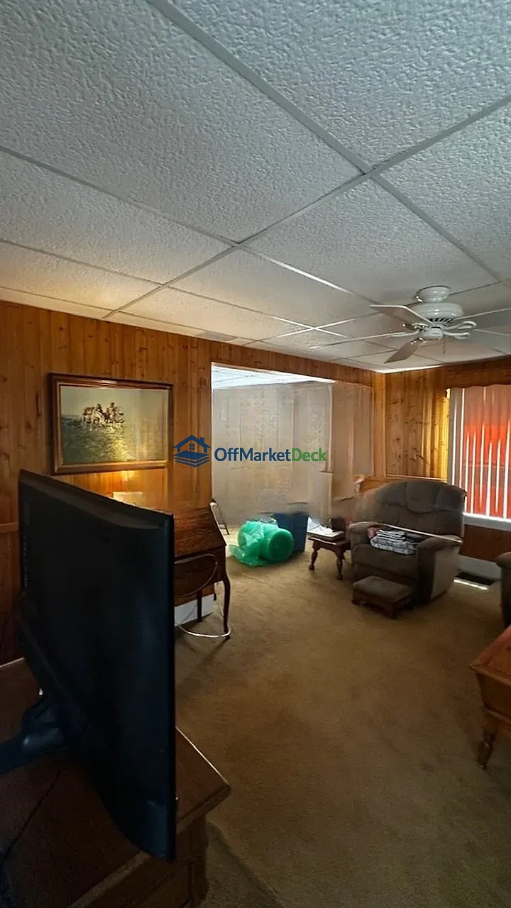 Off-market house in Hilton, New York — 2 beds, 1 bath, $99,900 — photo 6 of 8
