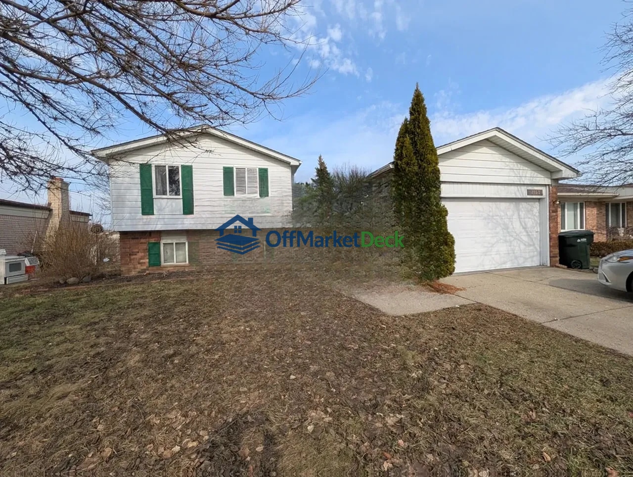 Off-market house in Sterling Heights, Michigan — 4 beds, 1.5 baths, $279,900