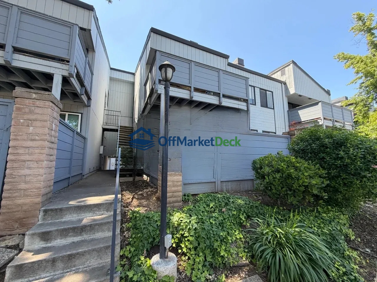 Off-market townhome in San Jose, California — 2 beds, 2 baths, $549,900