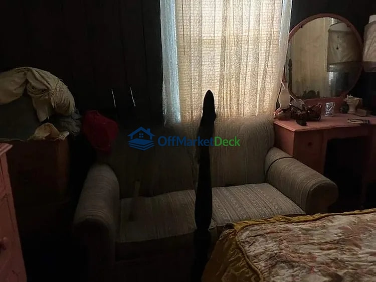 Off-market house in New Bern, North Carolina — 2 beds, 1 bath, $45,000 — photo 7 of 8