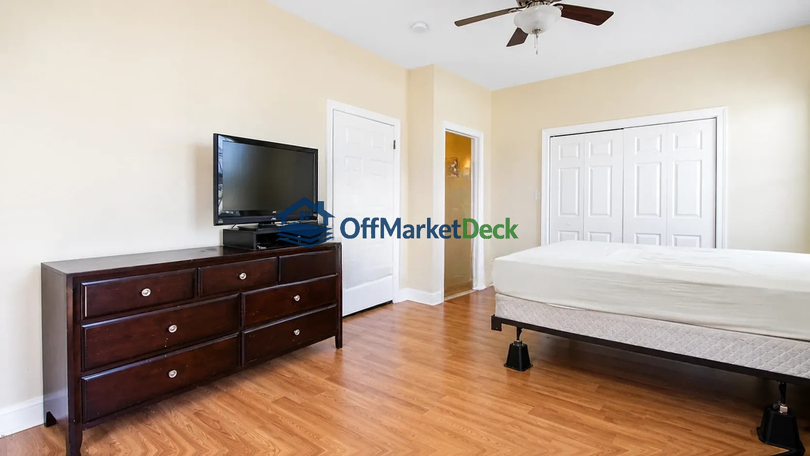 Off-market house in Gulfport, Mississippi — 5 beds, 4.5 baths, $329,000 — photo 8 of 8