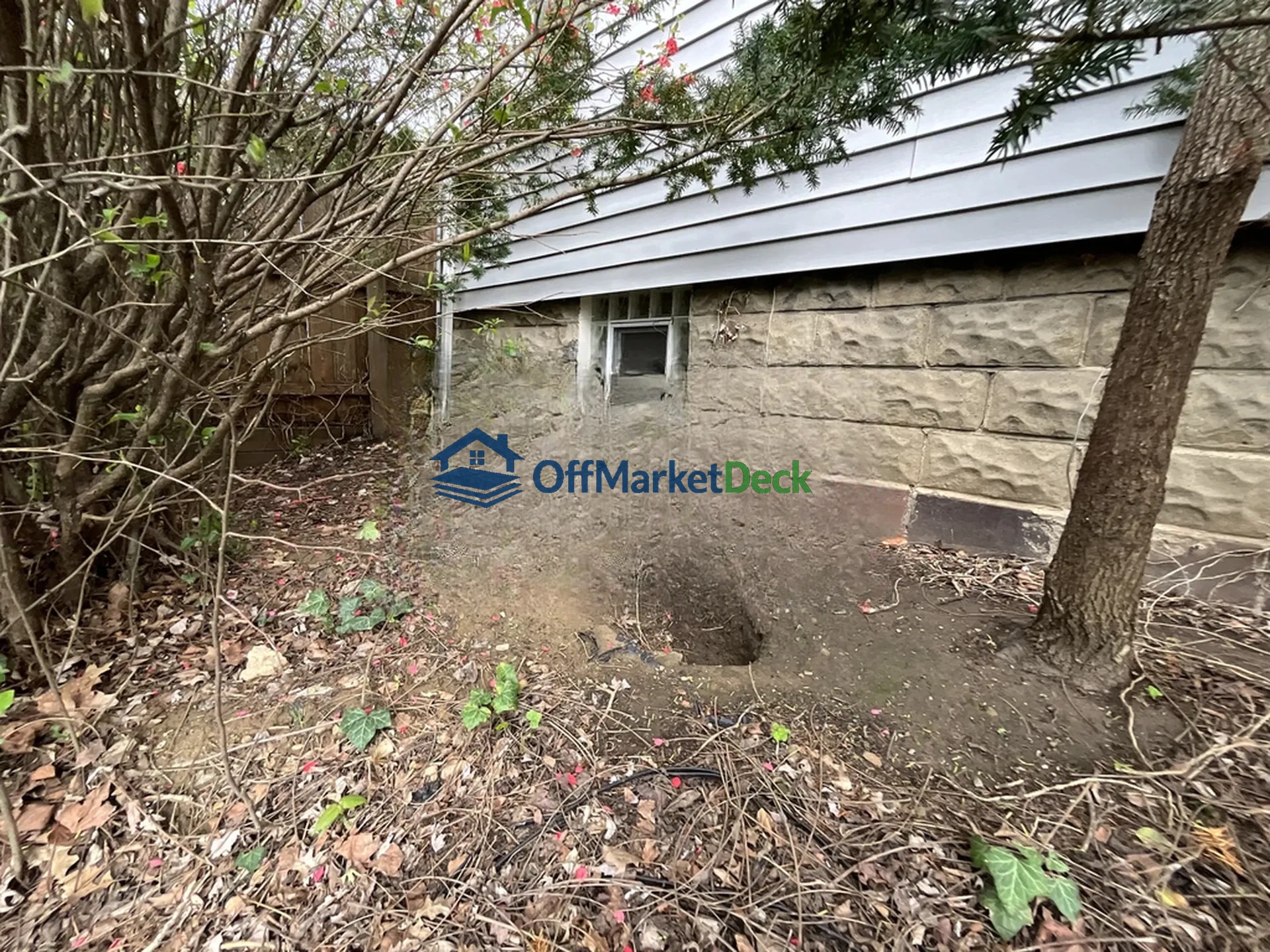 Off-market house in Akron, Ohio — 3 beds, 2 baths, $139,000 — photo 8 of 8